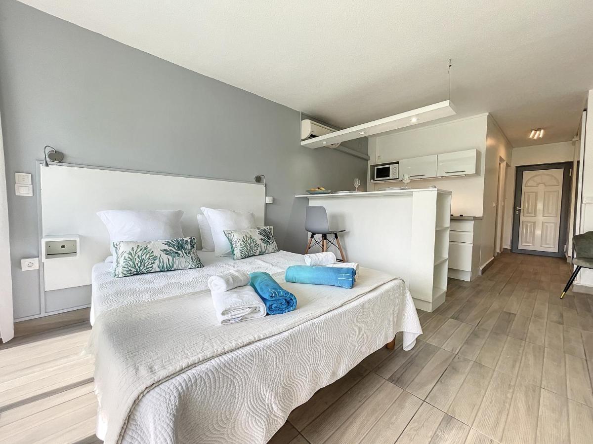 Blue Paradise Studio Avec Acces Privatif Plage Le Gosier  Eksteriør billede